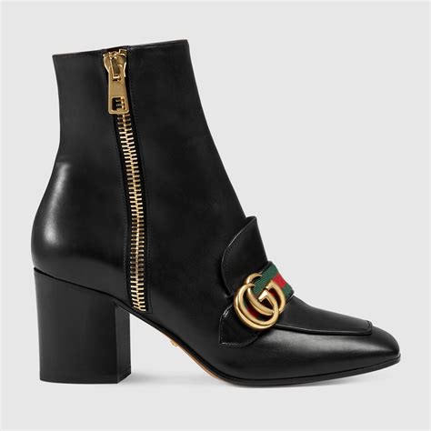 gucci stivali antipioggia con catena al lato|Stivaletti e stivali invernali donna GUCCI .